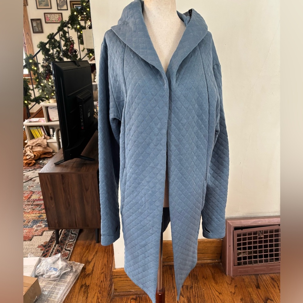Cloak Brand Quilted Hoodie Cardigan Medium